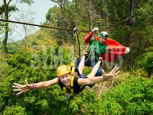ชุดซิปไลน์ผจญภัยในสวนหลังบ้าน  - Outdoor Adventure Zipline บทวิจารณ์และราคา